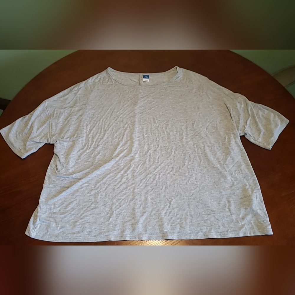 Old Navy Women's Gray Luxe T-shirt Tall Medium